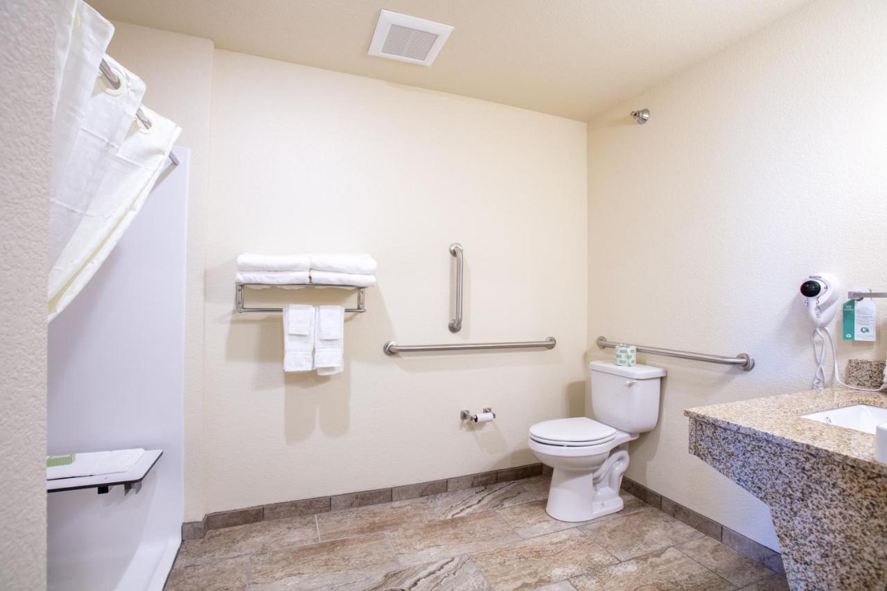 Cobblestone Inn & Suites - Pine Bluffs Zewnętrze zdjęcie