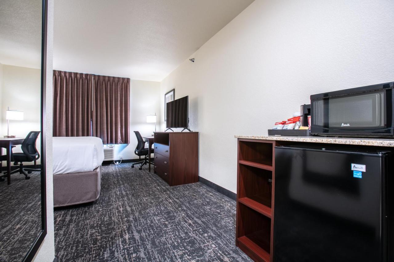 Cobblestone Inn & Suites - Pine Bluffs Zewnętrze zdjęcie