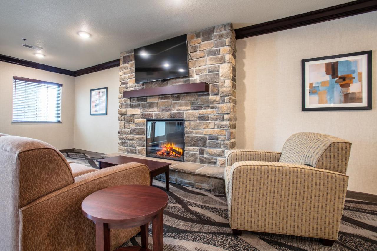 Cobblestone Inn & Suites - Pine Bluffs Zewnętrze zdjęcie